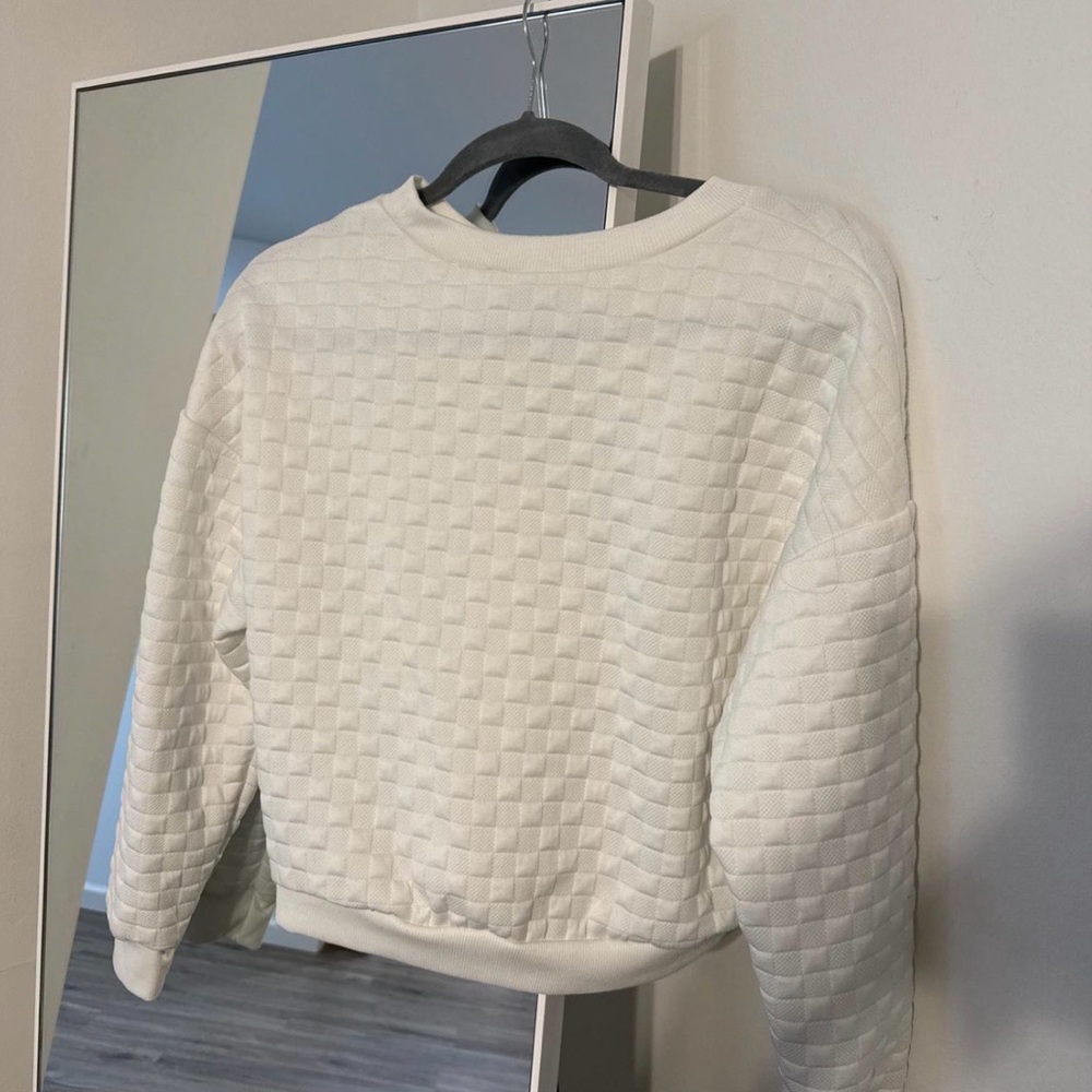 Women's White Textured Sweater